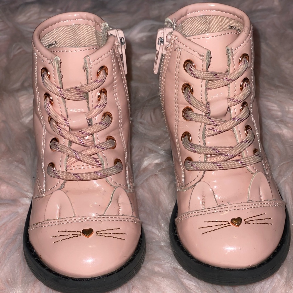 Girl booties
